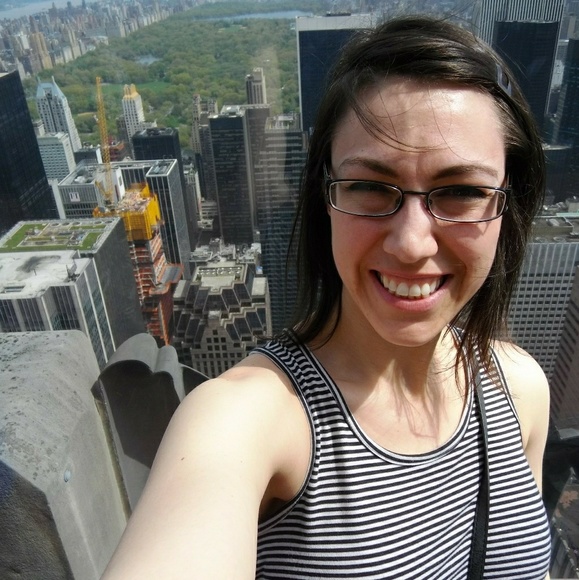 Meet your Posher, Jasmine! - Picture 6 of 7